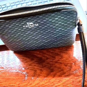 NEW Authentic COACH Blue Legacy Wristlet F35869